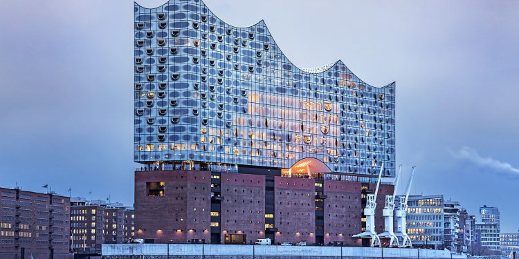 Elbphilharmonie_by_thies_raetzke