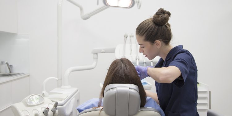 Zahnarztbesuch: Österreicher sind Angsthasen