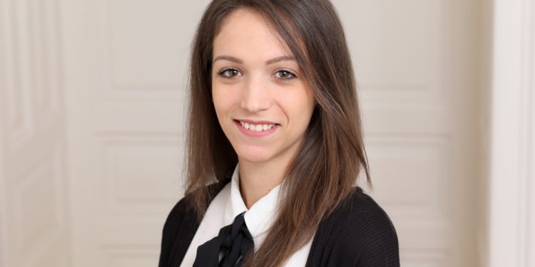 Katarina Mitrovic steigt zum Junior PR Consultant bei comm:unications auf