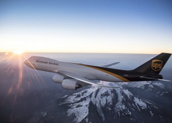 Die UPS Foundation mobilisiert Katastrophenhilfe-Netzwerk auf dem Land-, See- und Luftweg für Hilfe nach Wirbelstürmen und Überschwemmungen