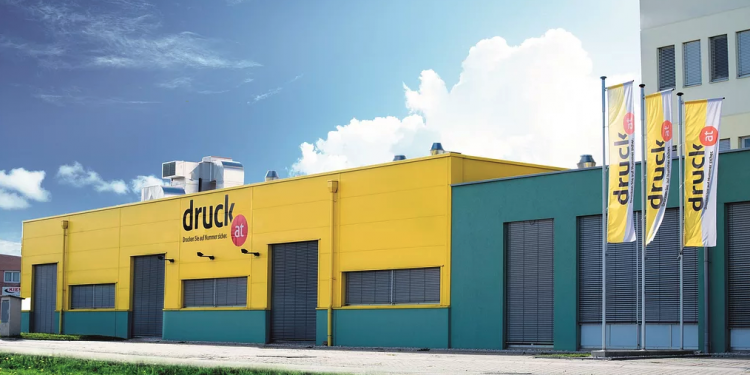 druck.at hält Produktion weiter aufrecht