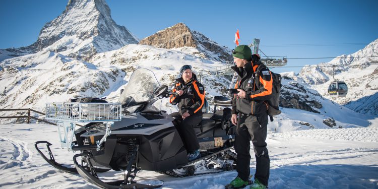 Motorola Solutions weitet Breitband Push-to-Talk Services in der Schweiz aus