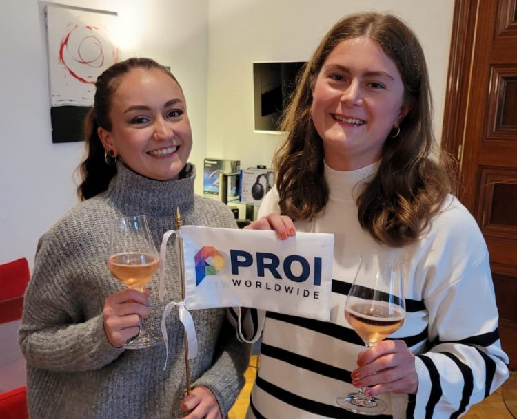 Österreichische PR-Youngsters starten durch: 1. Platz im europaweiten Pitch