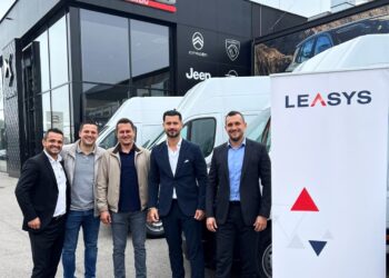 Leasys Austria kooperiert mit Welser Autohaus Leeb