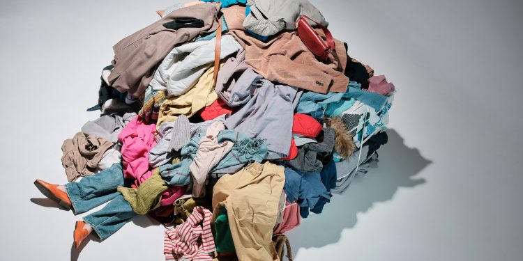 Alttextilien: ÖWAV-Seminar zeigt, warum mehr Sammlung allein noch keinen Kreislauf schafft